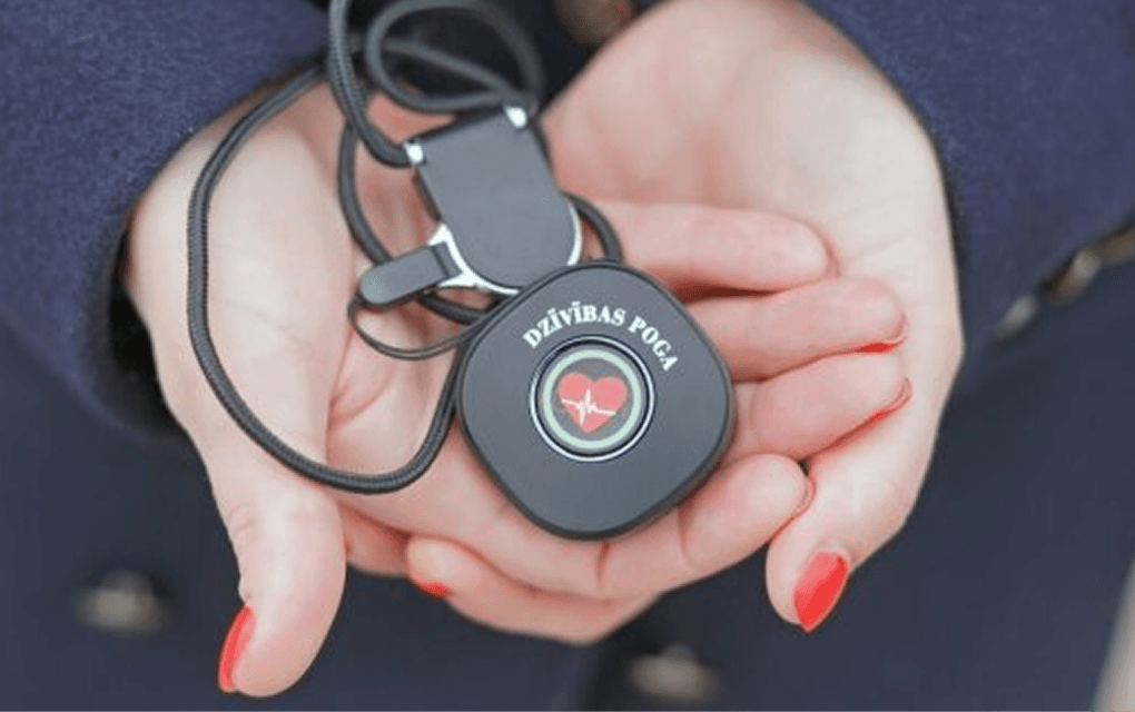 Life Button