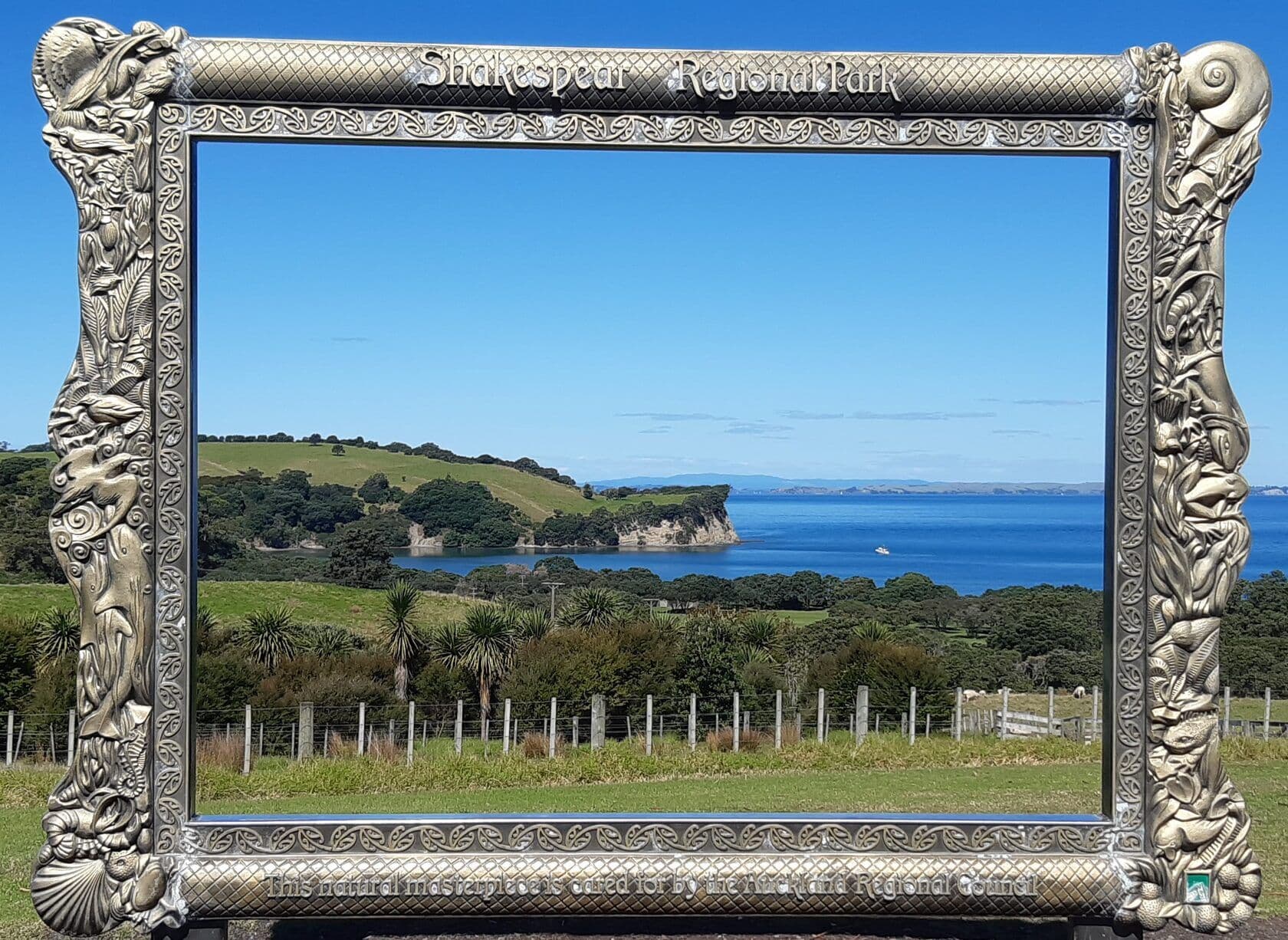 A picture frame and background in Shakespeare Regional Park